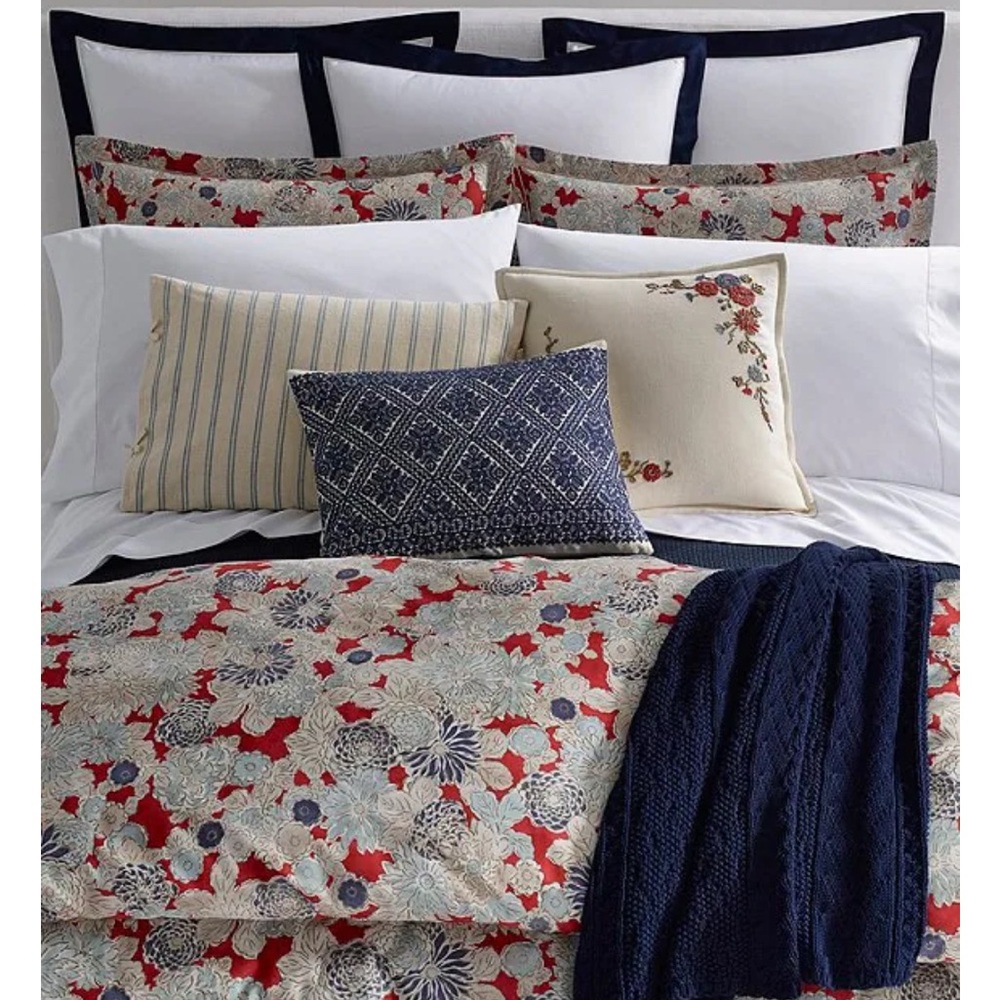 Ralph Lauren Remy Floral King Comforter 300-thread-count cotton sateen